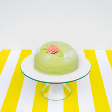 Load image into Gallery viewer, Mini Princess Cake