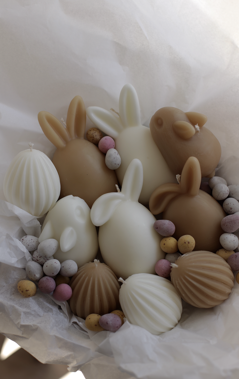 Easter Bunny Candle with standing ears – Medium